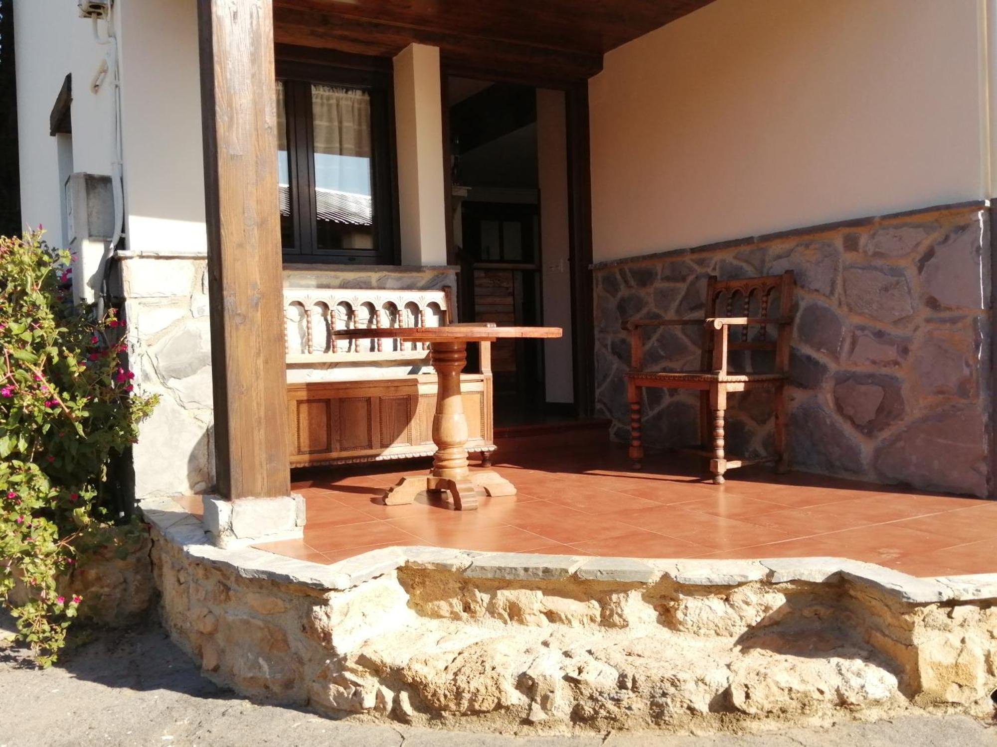 Casa Boni Y Florina Villa Nava Екстериор снимка